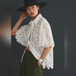 Maeve by Anthropologie SS Lace Cutout Button-Down Collared Blouse